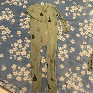 Kyte BABY boho tree footies